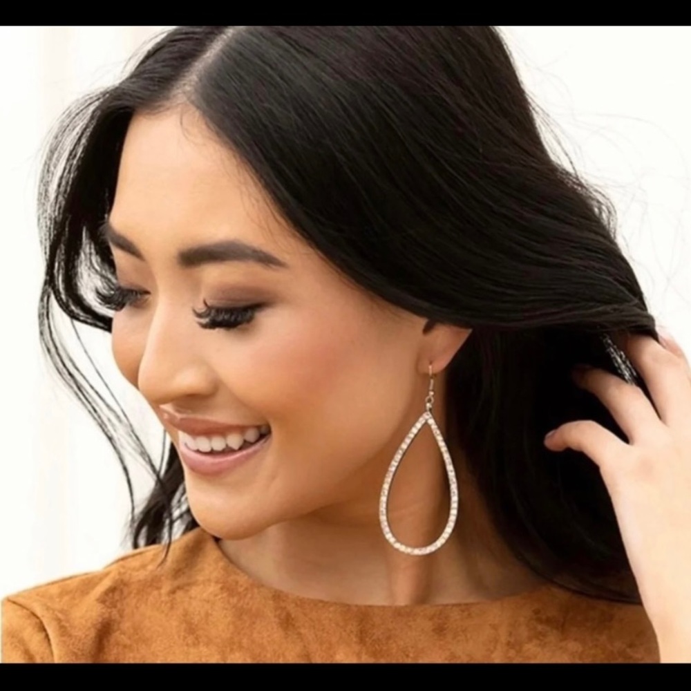 NWT ~ Plunder Jewelry ~ Emily Nancy Earrings